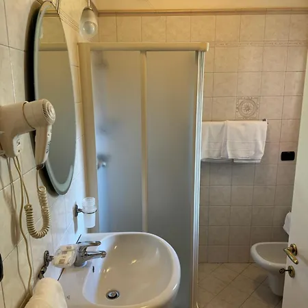 Hotel Culmine 3* Ardenno